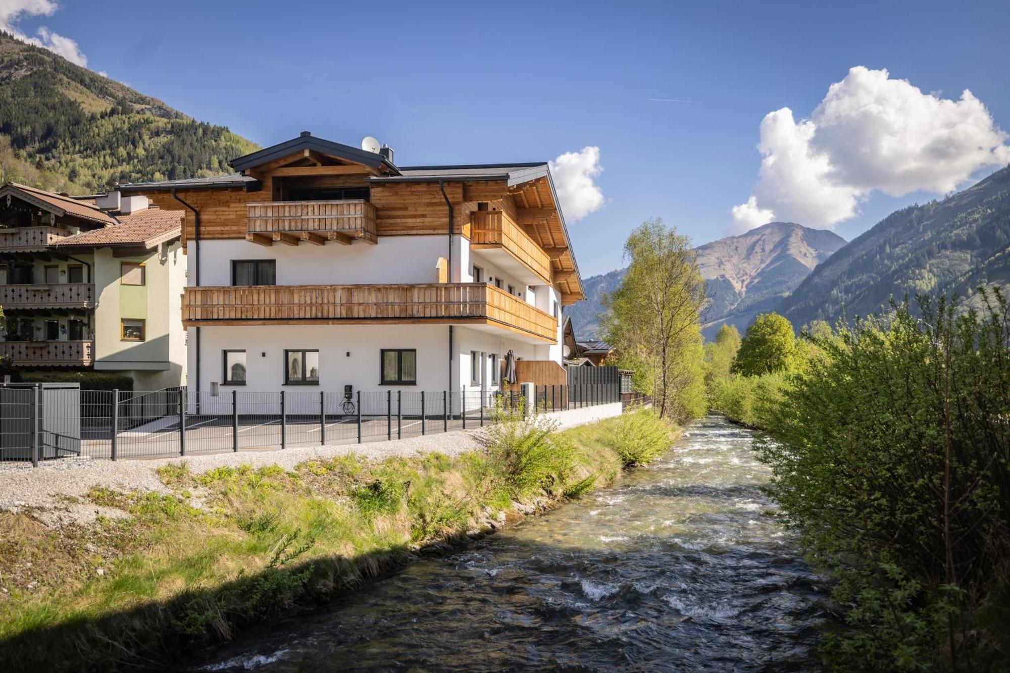Riverside Rauris Apartments المظهر الخارجي الصورة